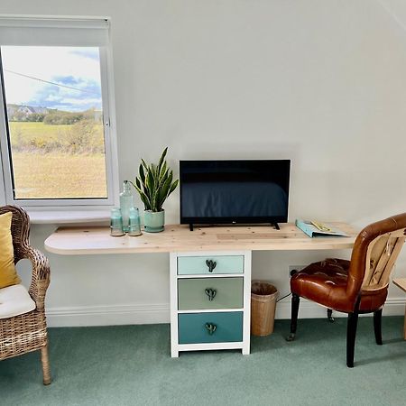 Thistledown Lodge 페다드 온 씨 외부 사진