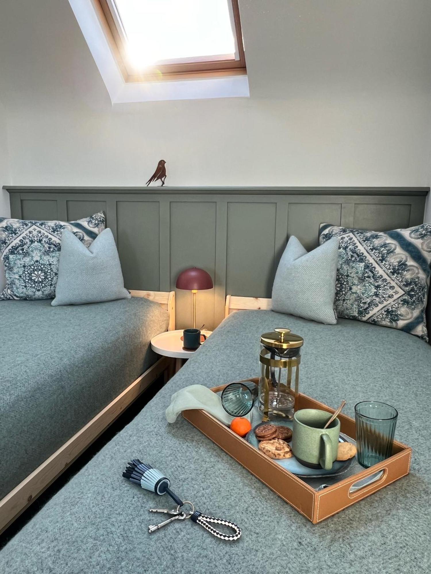 Thistledown Lodge 페다드 온 씨 외부 사진